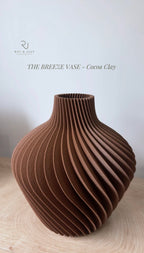 THE BREEZE VASE
