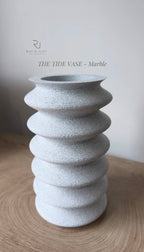 THE TIDE VASE